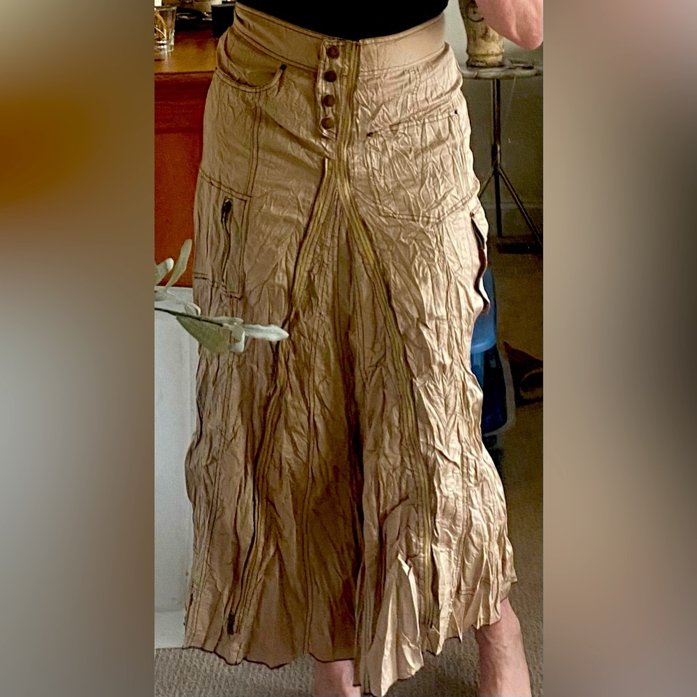 Beautiful skirt made from sail cloth with zipper details & pockets size small